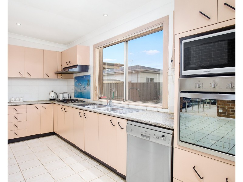 32 Mary Street, Blacktown NSW 2148