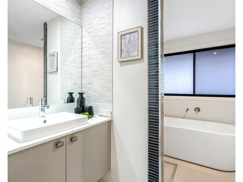 42 Wadham Street, Box Hill NSW 2765