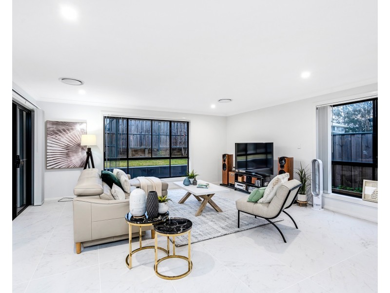 42 Wadham Street, Box Hill NSW 2765