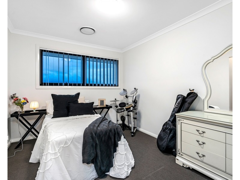 42 Wadham Street, Box Hill NSW 2765