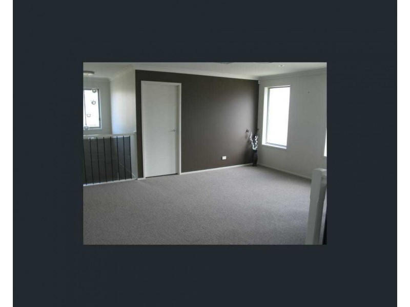 16 Sharpave Avenue, The Ponds NSW 2769