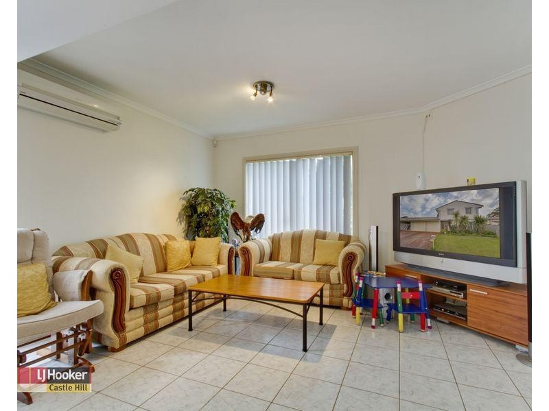 44 Whitehaven Road, Quakers Hill NSW 2763