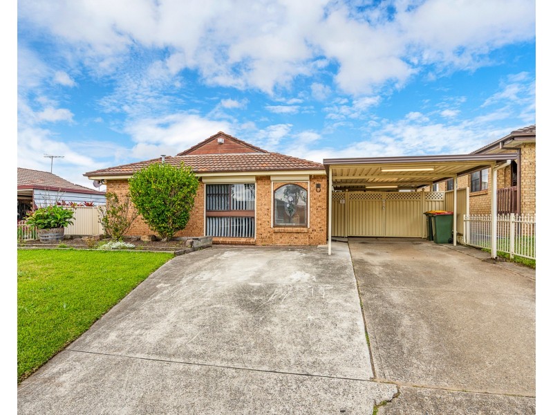 11 Lenton Crescent, Oakhurst NSW 2761