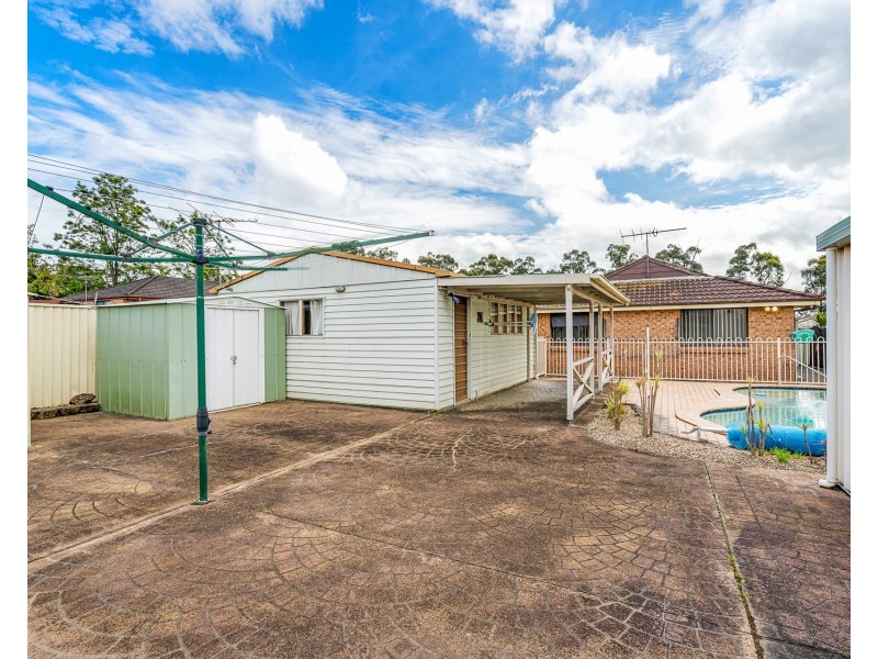 11 Lenton Crescent, Oakhurst NSW 2761
