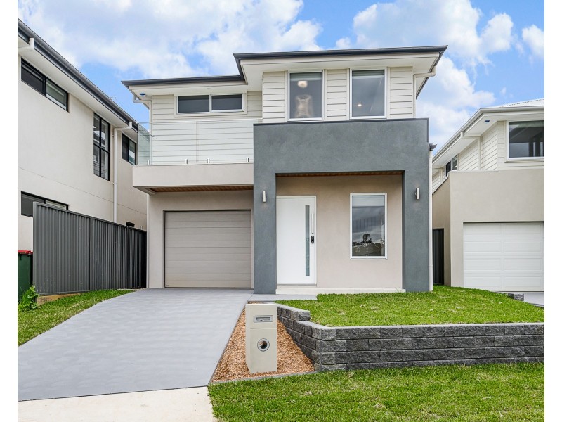 11 Hedgewood Drive, Box Hill NSW 2765