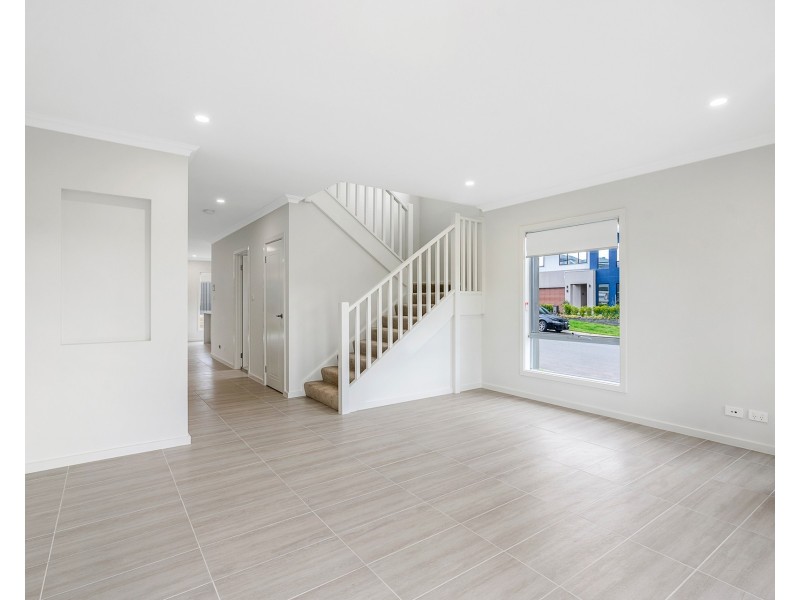 2 Memsie Street, Box Hill NSW 2765