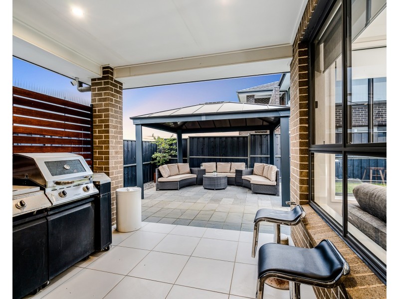 30 Ceres Way, Box Hill NSW 2765
