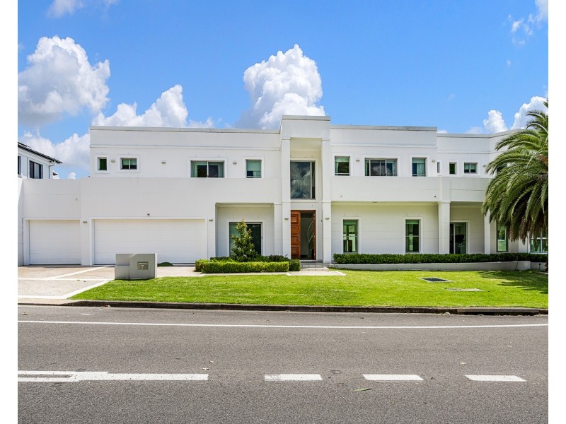 7 Westwood Way, Bella Vista NSW 2153