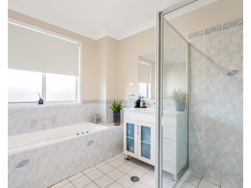 9 Angel Court, Glenwood NSW 2768