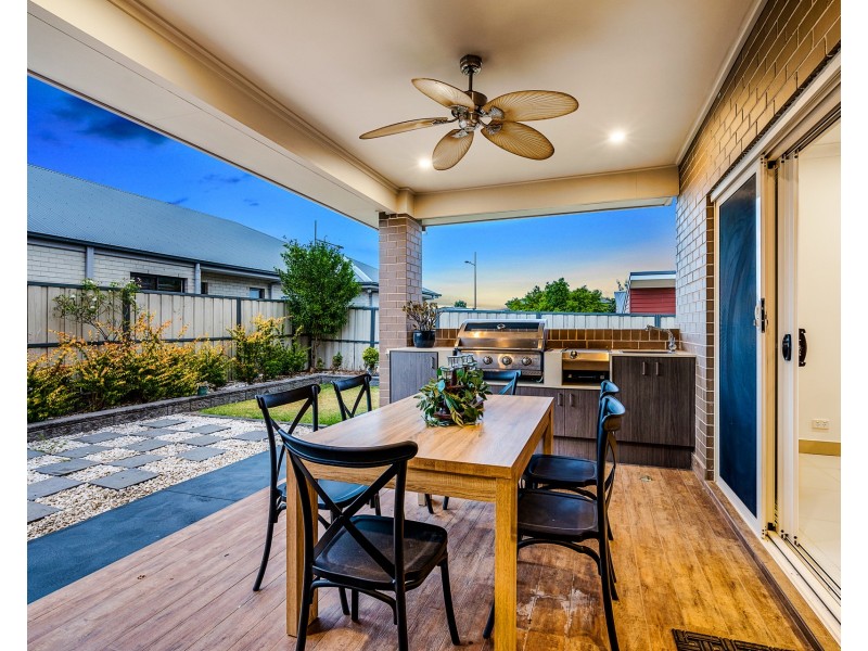 4 Basin Street, The Ponds NSW 2769
