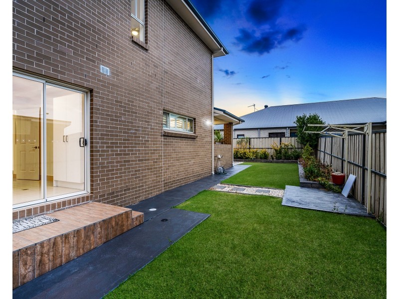 4 Basin Street, The Ponds NSW 2769