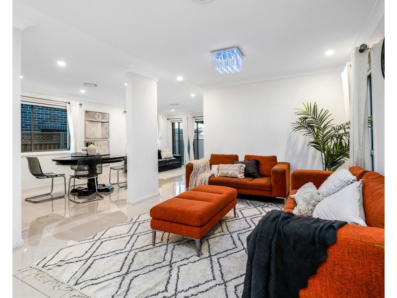 11 Peppercorn Place, Glenwood NSW 2768