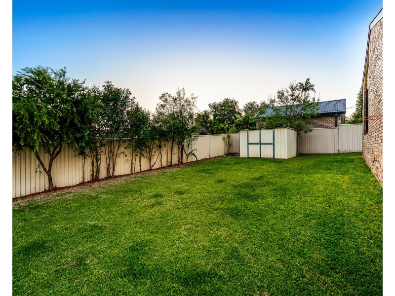 6 Amphitheatre Circuit, Baulkham Hills NSW 2153