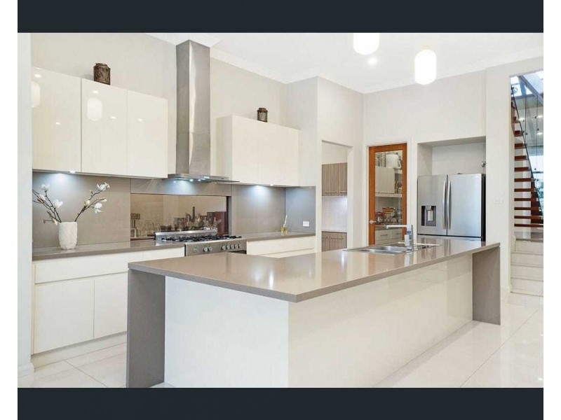 10 Waddell Road, Bella Vista NSW 2153