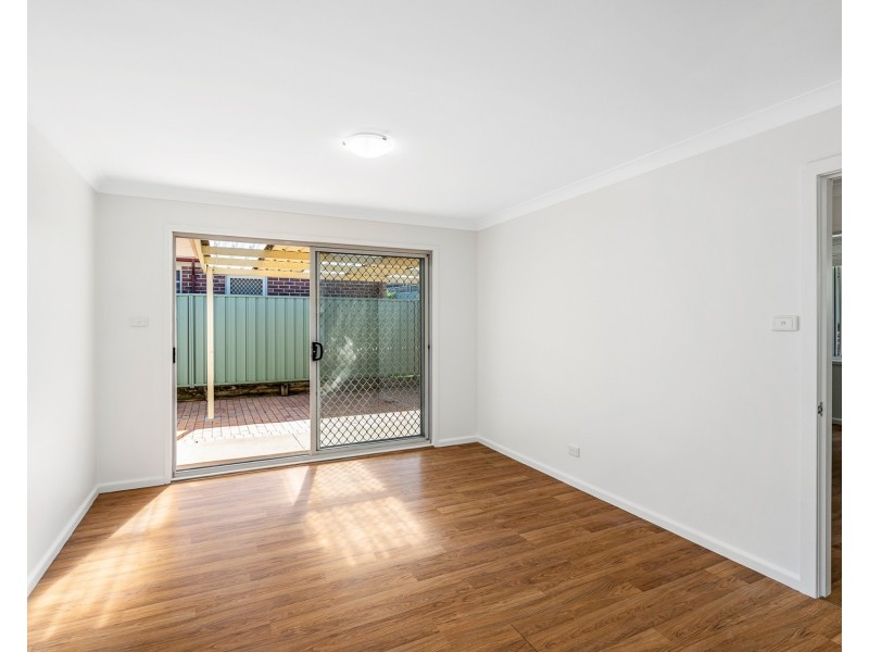 17 Adrian Street, Glenwood NSW 2768