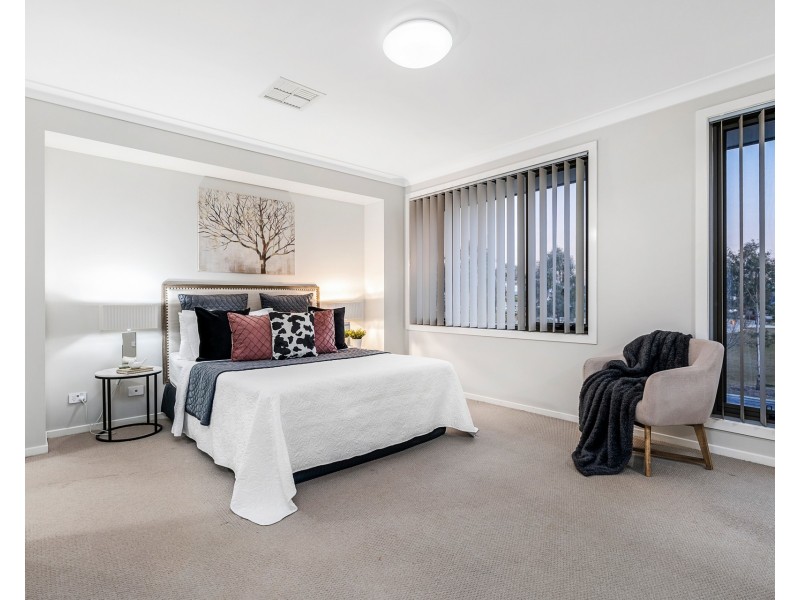 10 Hookins Avenue, Marsden Park NSW 2765