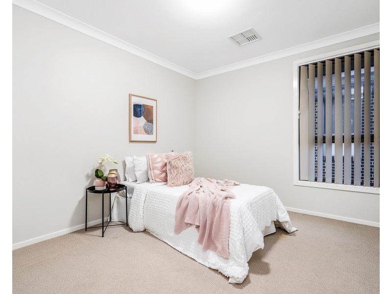 10 Hookins Avenue, Marsden Park NSW 2765