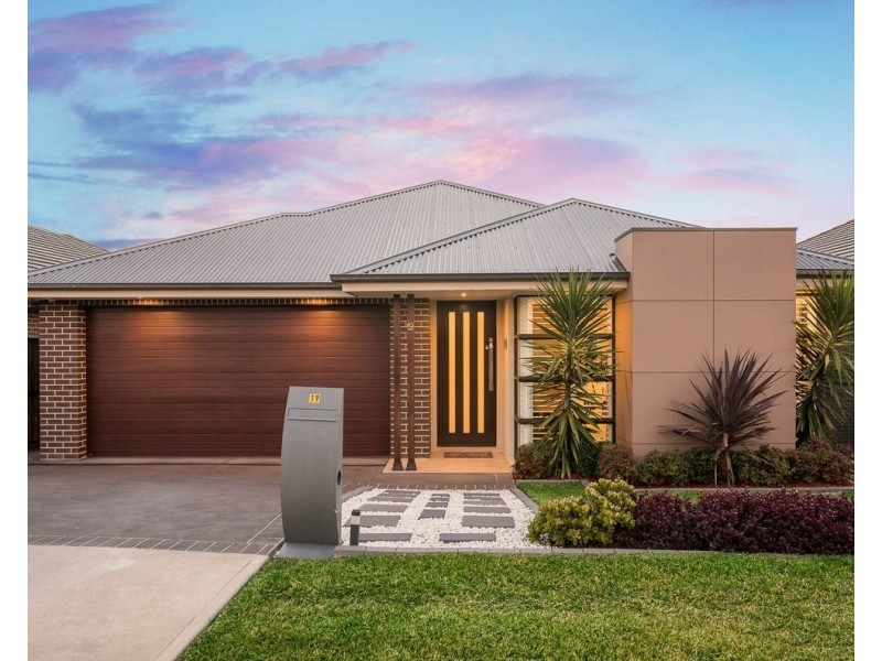 19 Fairfax Street, The Ponds NSW 2769