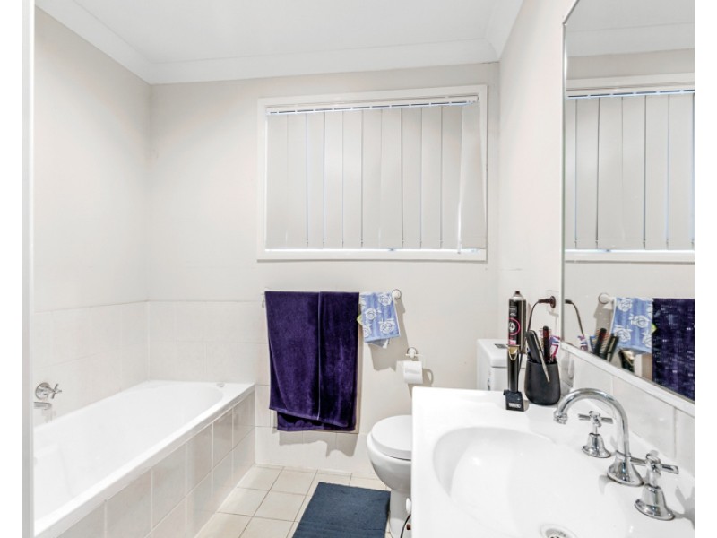 11 Keturah Close, Glenwood NSW 2768