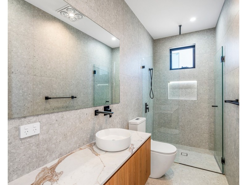 2A Hedgewood Drive, Box Hill NSW 2765