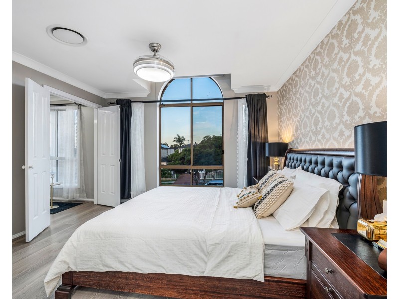 42 Windamere Avenue, Woodcroft NSW 2767