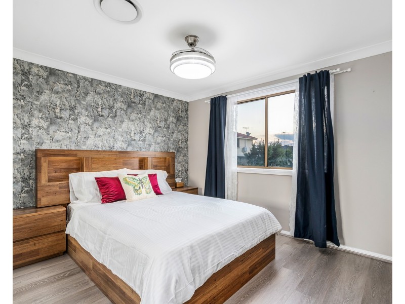 42 Windamere Avenue, Woodcroft NSW 2767