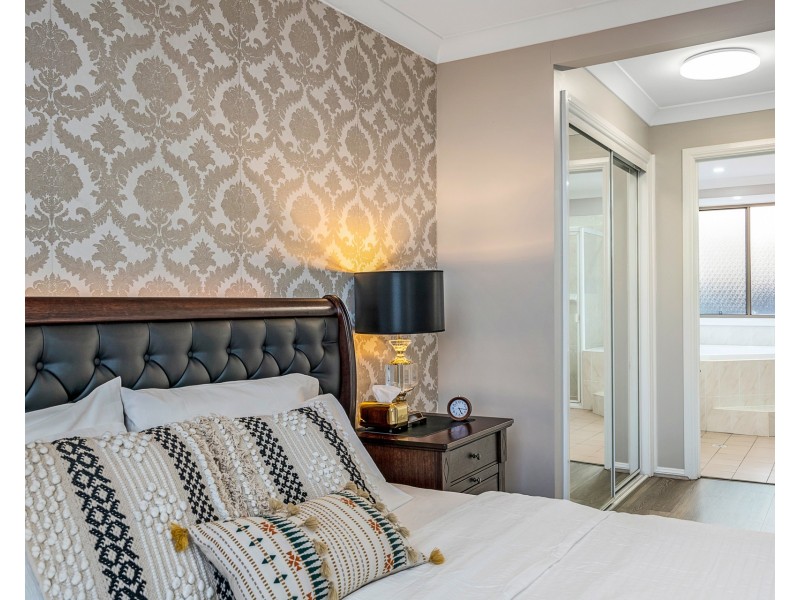 42 Windamere Avenue, Woodcroft NSW 2767