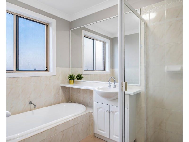 42 Windamere Avenue, Woodcroft NSW 2767