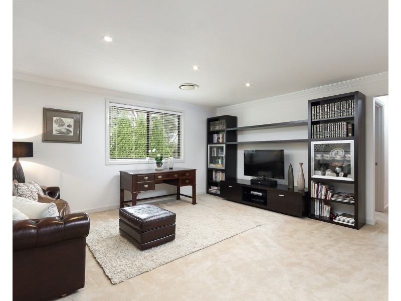 9 Brighton Drive, Bella Vista NSW 2153