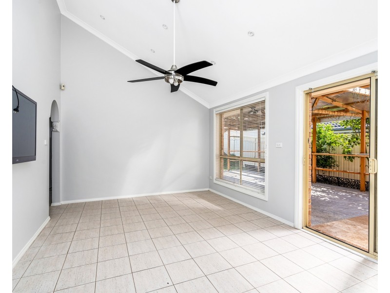 3 Honeyeater Terrace, Glenwood NSW 2768