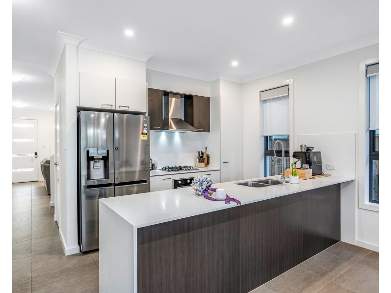 13 Travertine Grove ( Gables ), Box Hill NSW 2765