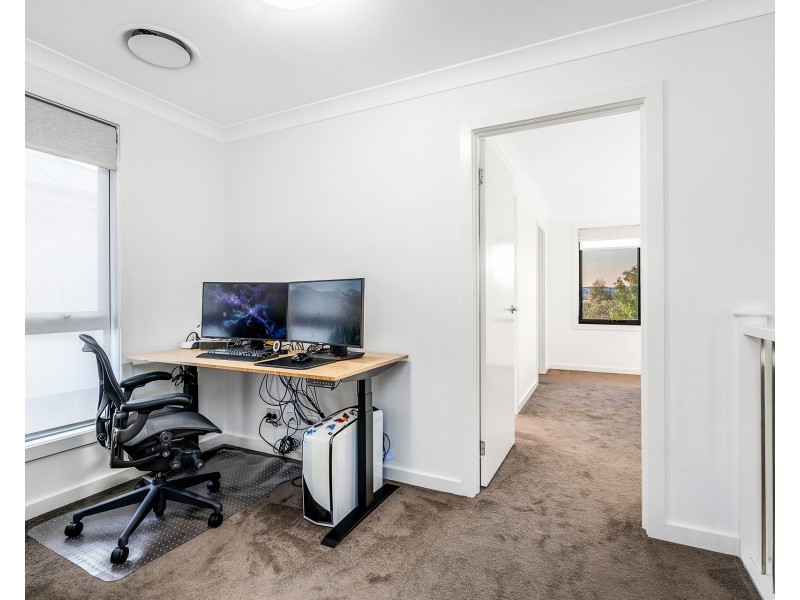 13 Travertine Grove ( Gables ), Box Hill NSW 2765