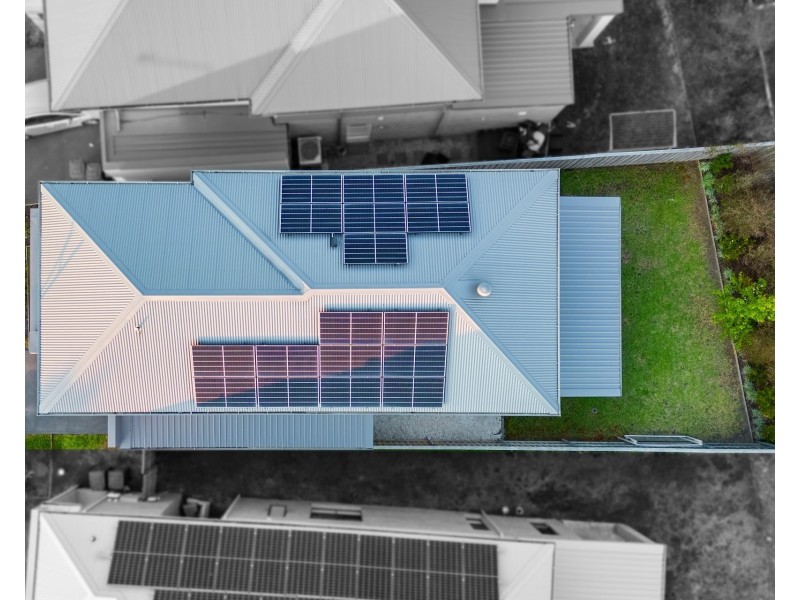 13 Travertine Grove ( Gables ), Box Hill NSW 2765