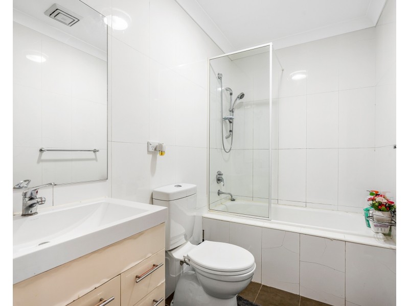 2/268-270 Railway Terrace, Guildford NSW 2161