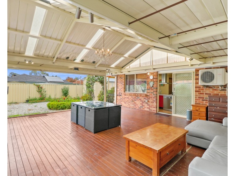 12 Lapwing Way, Plumpton NSW 2761