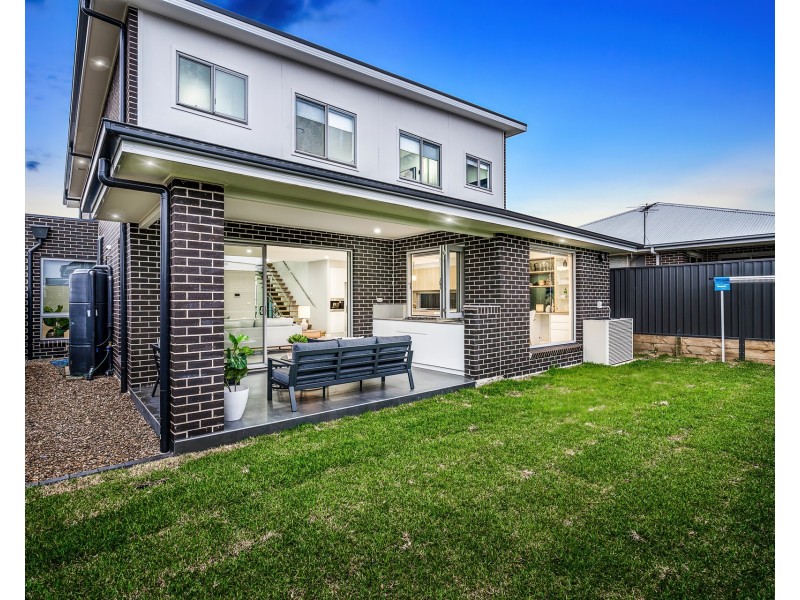 35 Passionflower Street, Marsden Park NSW 2765