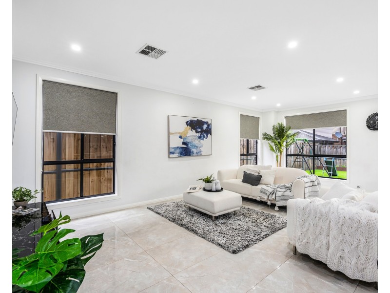 11 Rosepark Drive, Marsden Park NSW 2765