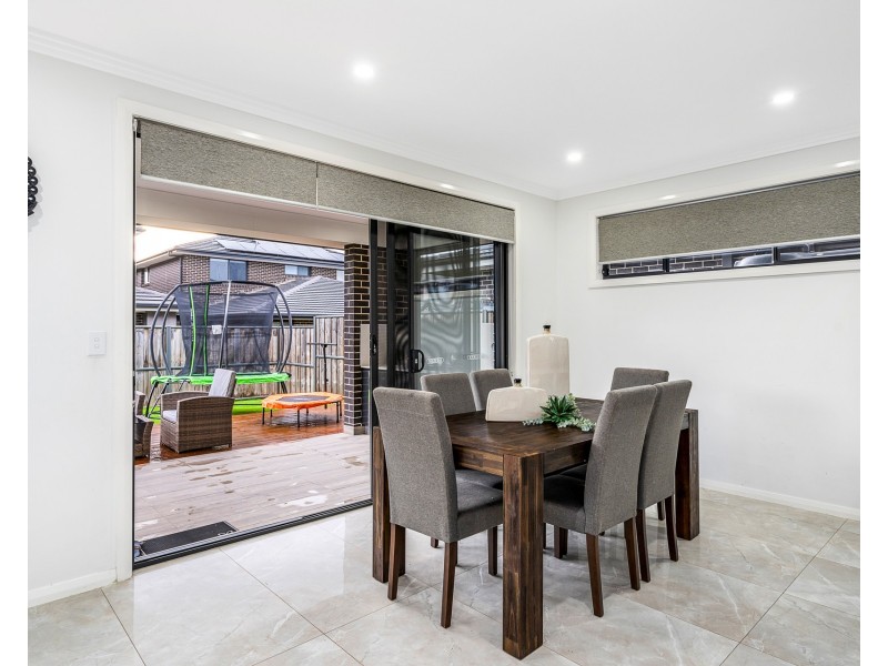 11 Rosepark Drive, Marsden Park NSW 2765