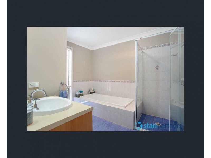 90 Phoenix Avenue, Stanhope Gardens NSW 2768