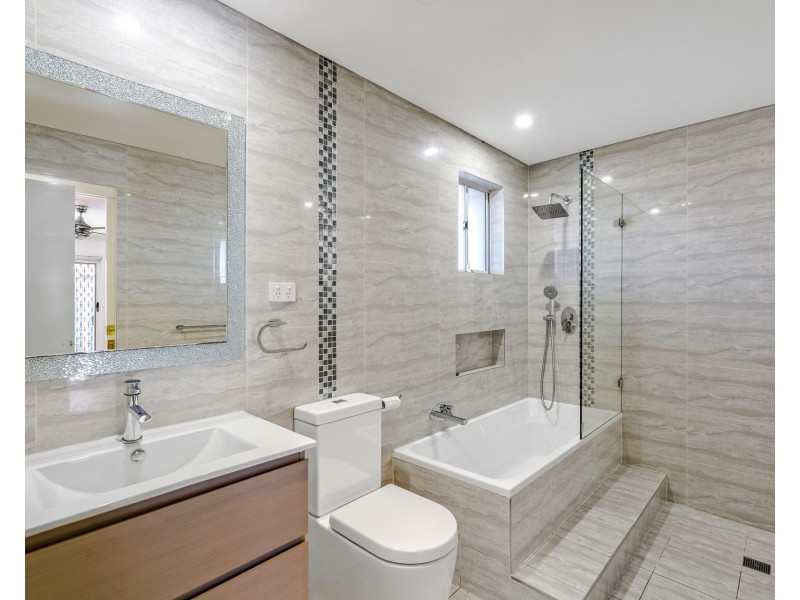 156 Walker Street, Quakers Hill NSW 2763