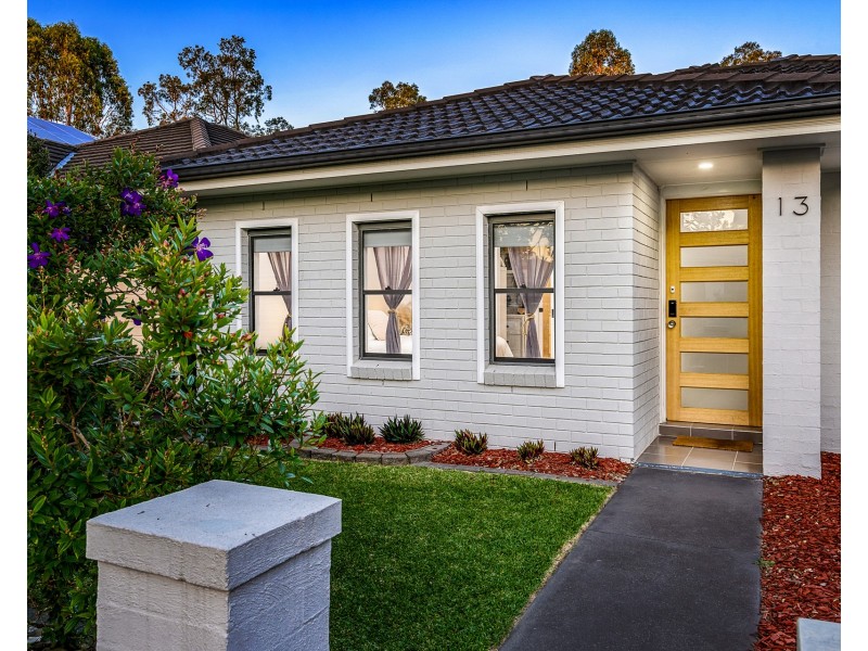 13 Sanderling Crescent, Cranebrook NSW 2749