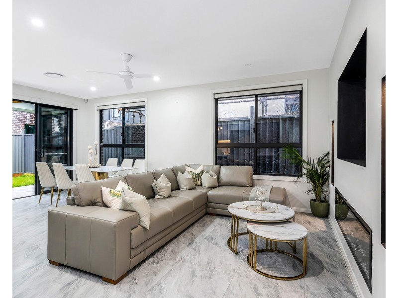 14 Kilpatrick Street, Riverstone NSW 2765