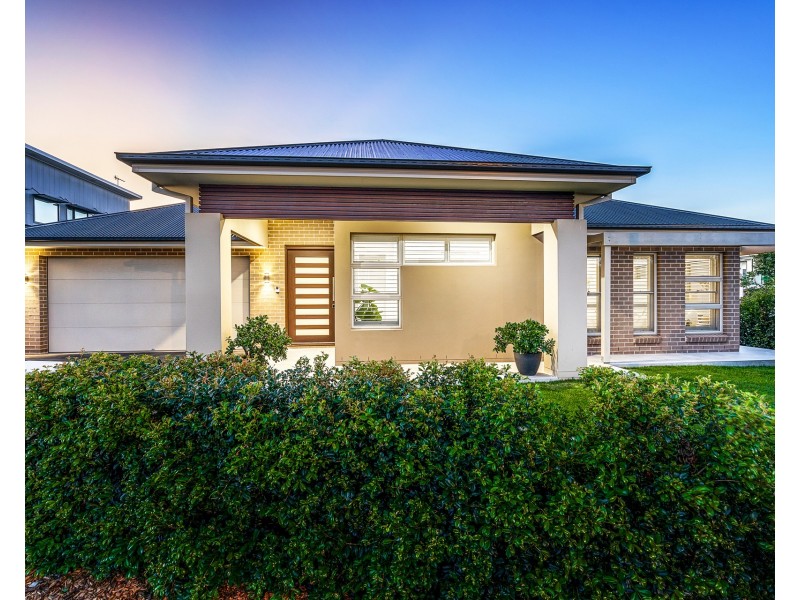 38 Valletta Drive ( Gables ), Box Hill NSW 2765