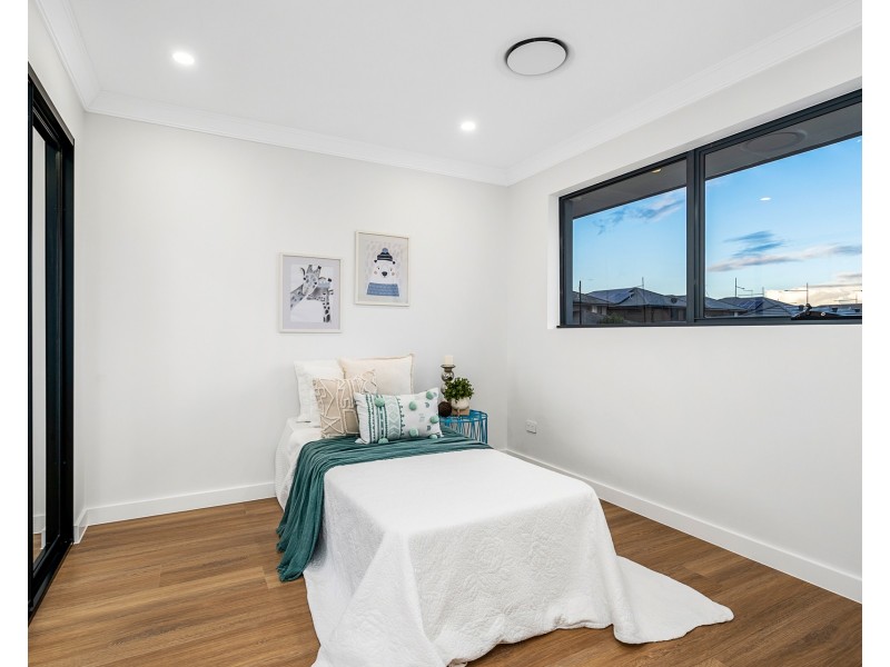 6 Pratia Crescent, Marsden Park NSW 2765