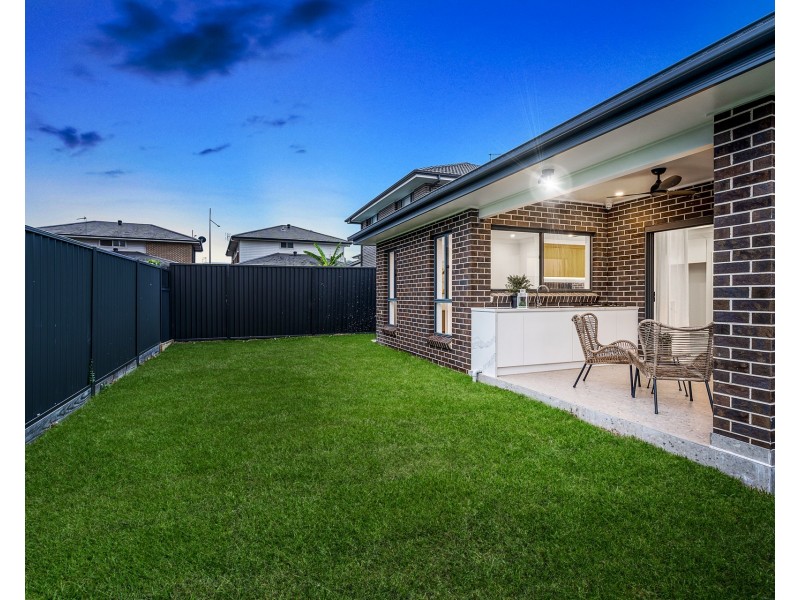 6 Pratia Crescent, Marsden Park NSW 2765