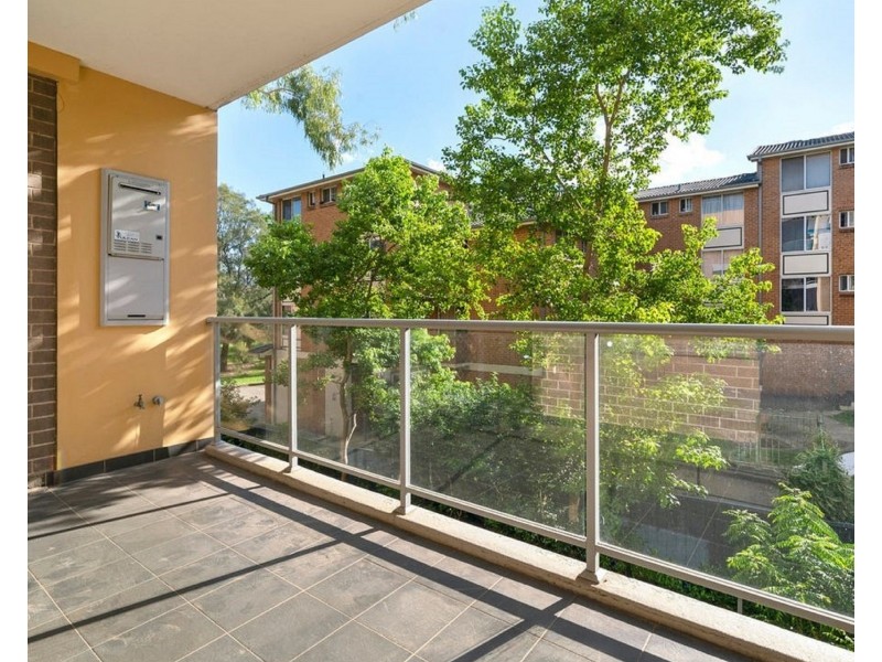 12/2 Bruce Street, Blacktown NSW 2148