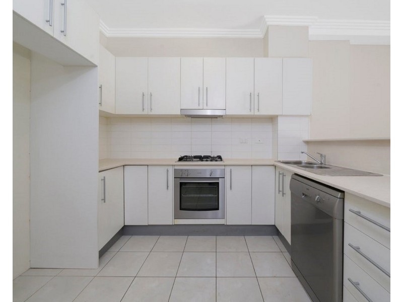 12/2 Bruce Street, Blacktown NSW 2148