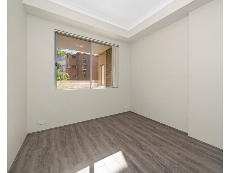 12/2 Bruce Street, Blacktown NSW 2148