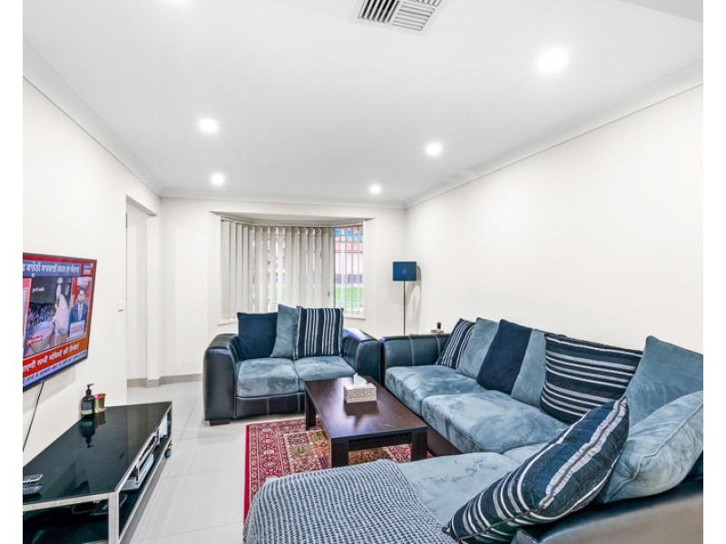 11 Keturah Close, Glenwood NSW 2768