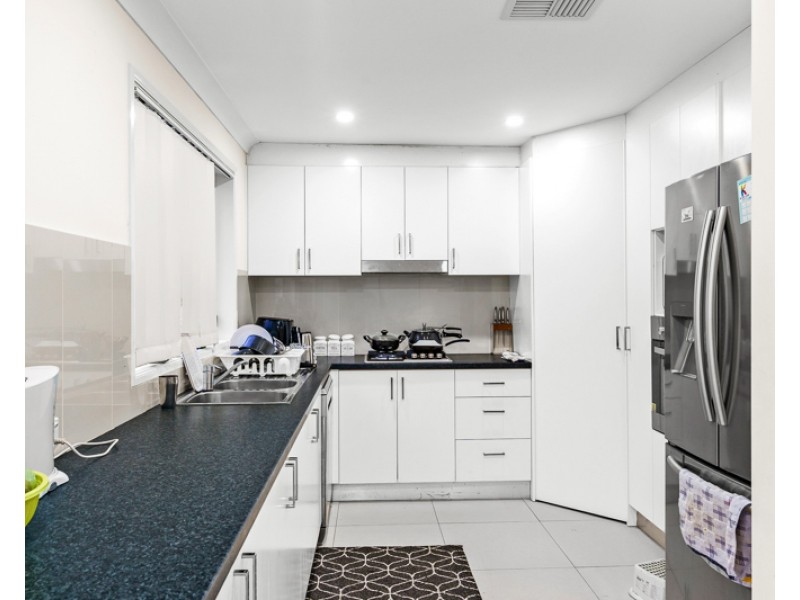 11 Keturah Close, Glenwood NSW 2768